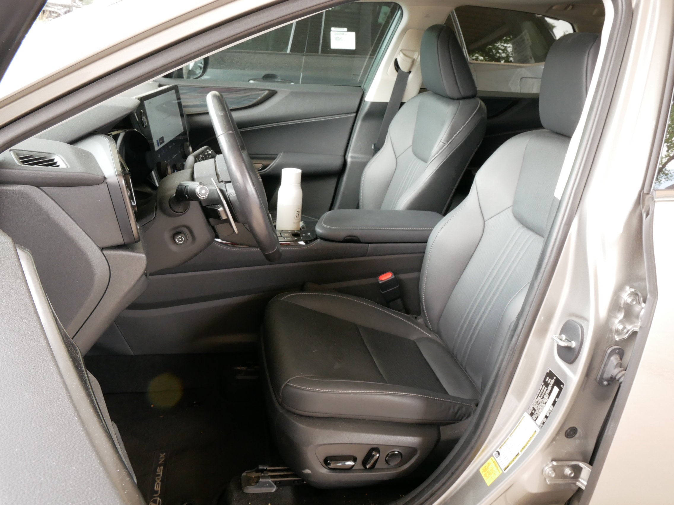 lexus nx hybrid 2025 2T2GKCEZ8SC032409 image lexus nx hybrid 2025 2T2GKCEZ8SC032409 image